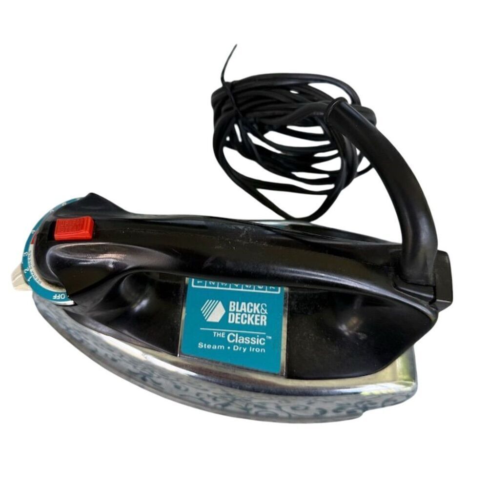 Black and Decker Classic Steam Dry Iron Black Vintage - Picture 2 of 5